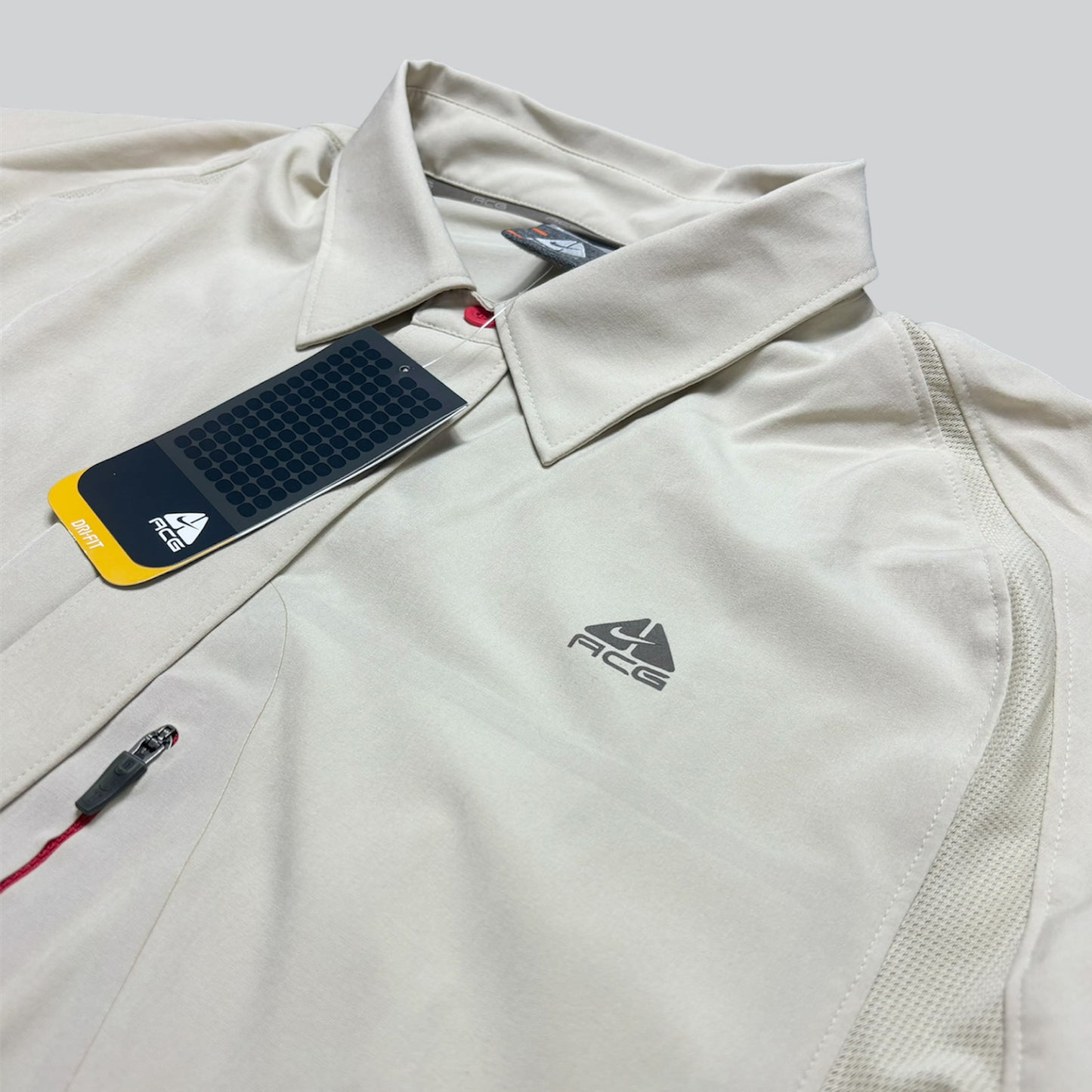 00's Nike ACG Technical Shirt (L)