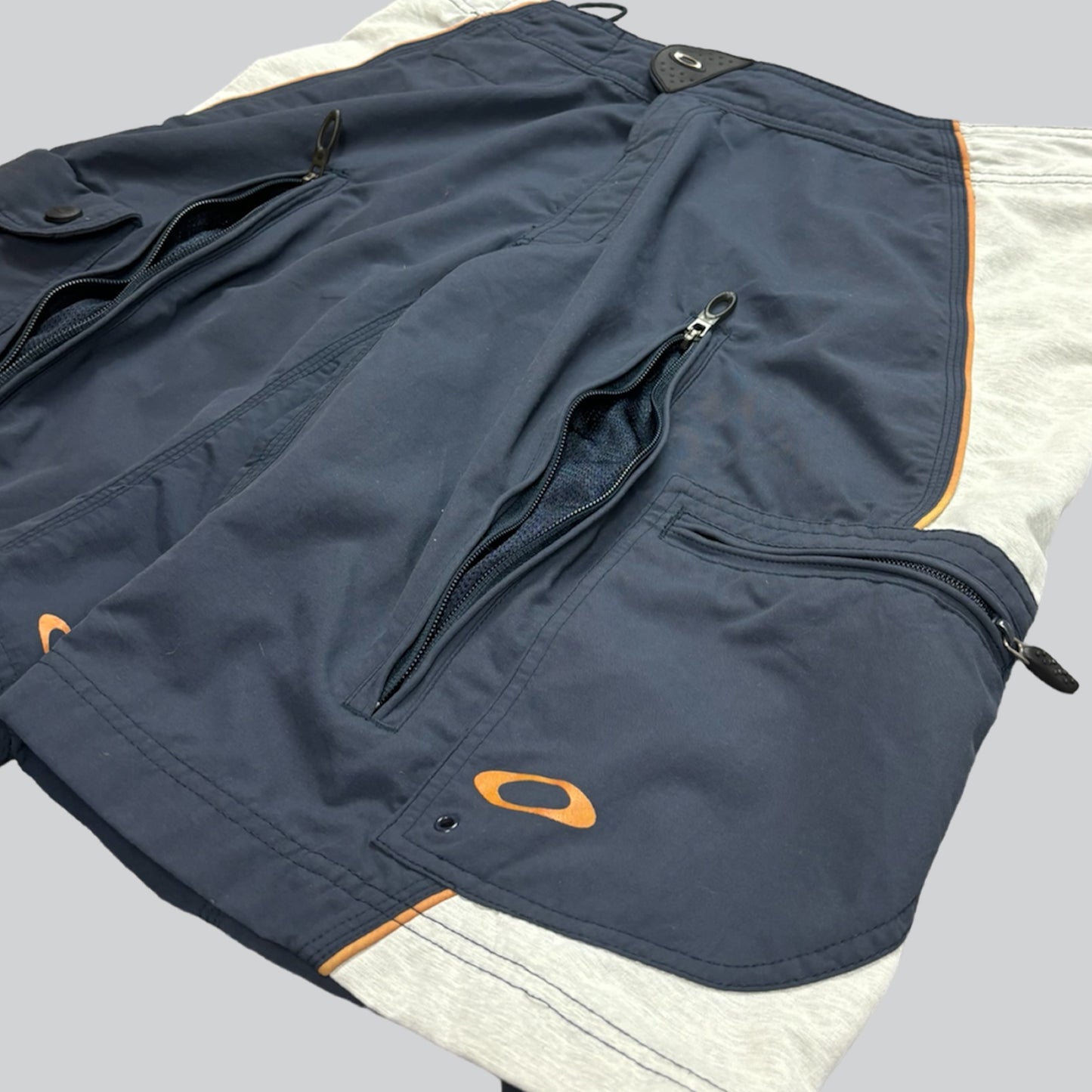 00's Oakley Technical MTB Shorts (XL)