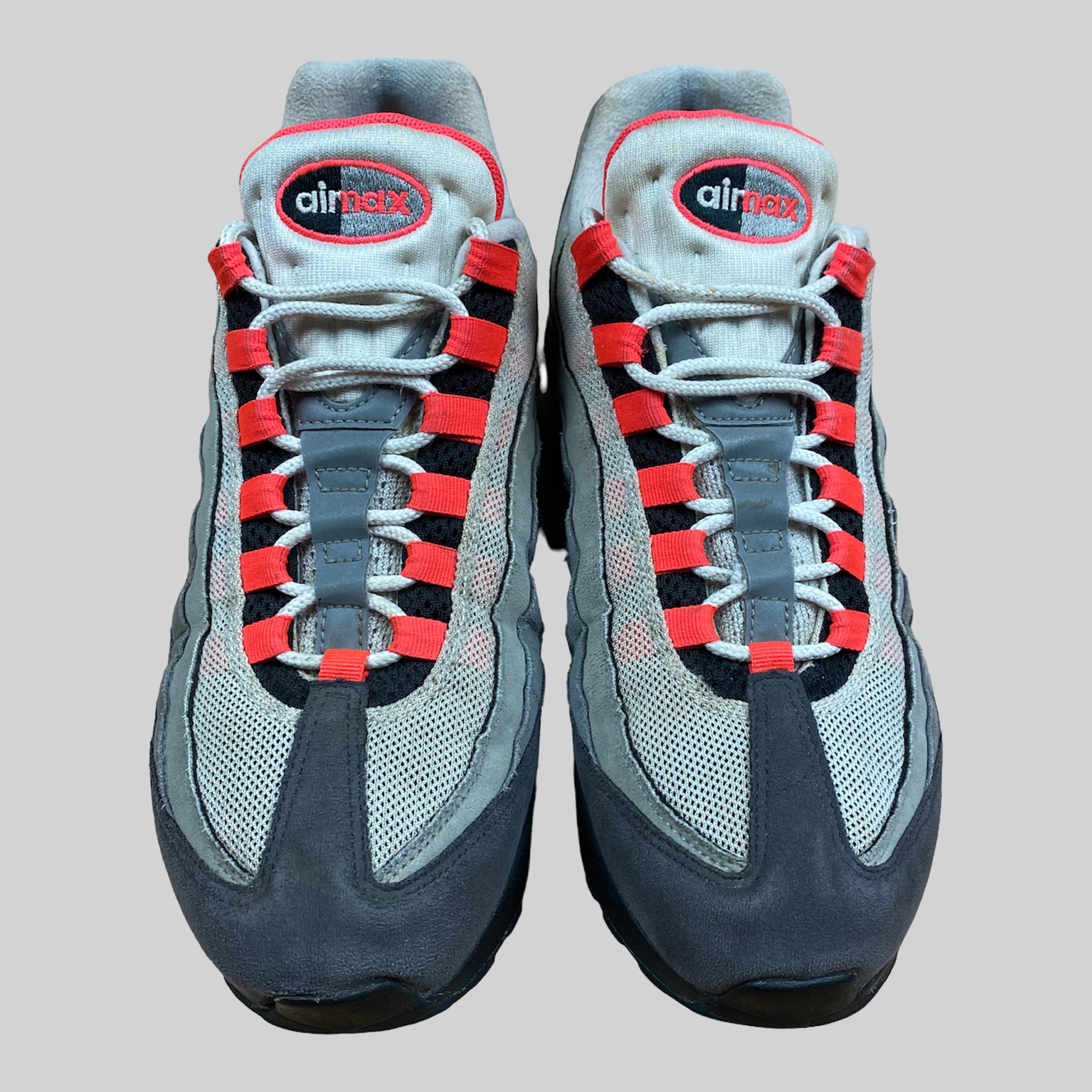 Nike air max 95 og solar red on sale ราคา